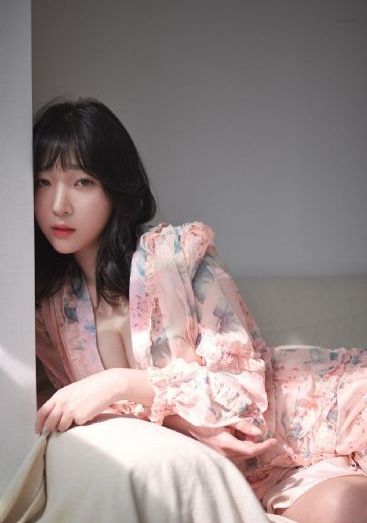 男女在床上拍视频_HD免费播放