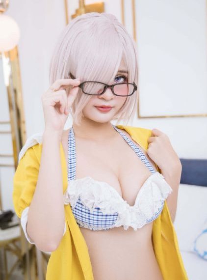 欧美亚洲精品自拍_4K高清在线