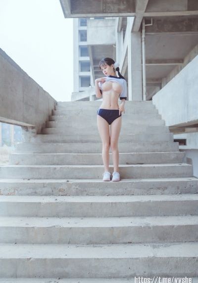 97人妻精品一区二区三区软件_720高清完整版播放