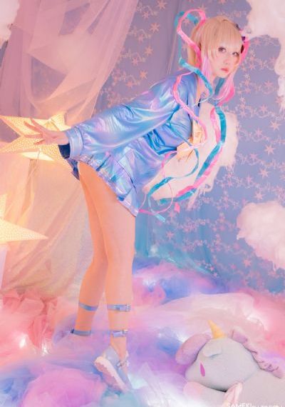 欧美ⅩXXX乳高跟_韩国电影在线