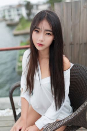 男人亲我下面_BD超清免费观看