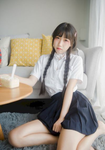 国产小泬哟哟99精品_HD手机免费观看完整