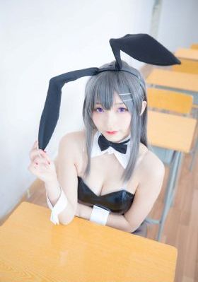 国产玉足脚交视频AV_720免费高清观看